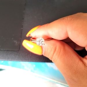Diamond ring